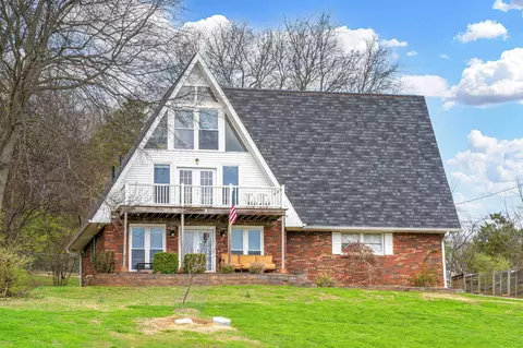 404 Ellen Dr, Goodlettsville, TN 37072