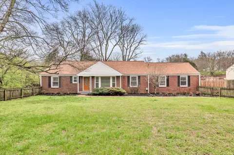 4716 Tanglewood Dr, Nashville, TN 37216