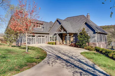 514 Edgewater Way, Jasper, TN 37347