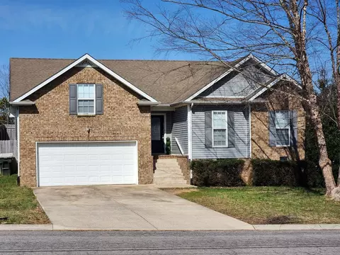 Exterior - 419 Berry Cir, Springfield, TN 37172 photo 2 of 4