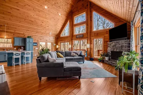 1038 Peery Cir, Kingston Springs, TN 37082