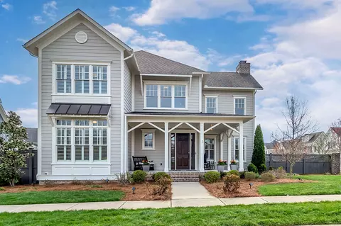 5006 General Martin Ln, Franklin, TN 37064