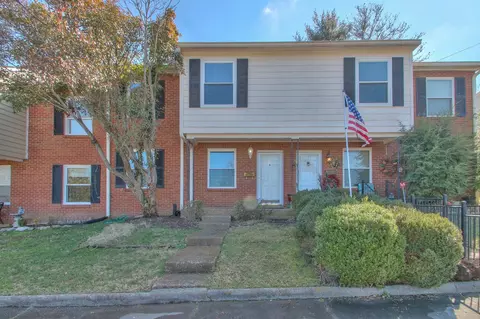 5510 Country Dr #83, Nashville, TN 37211