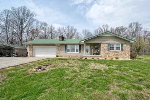 3751 Gentry Dr, Baxter, TN 38544