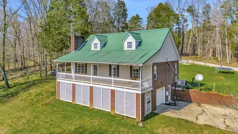 15 Ingham Ln, Cumberland Furnace, TN 37051