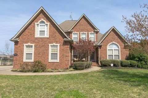 3515 Geneva Dr, Murfreesboro, TN 37128