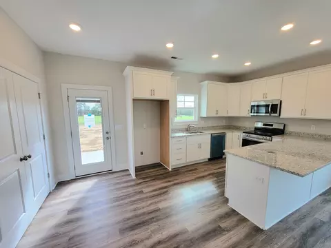 4203 Adoree Dr, Murfreesboro, TN 37130 photo 5