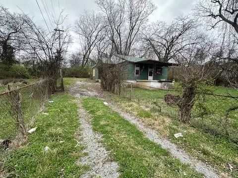 1216 Paradise Hill Rd, Clarksville, TN 37040