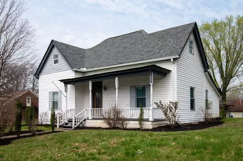 Exterior - 500 5th Ave E, Springfield, TN 37172 photo 3 of 10