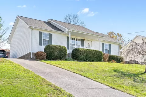 983 Granny White Rd, Clarksville, TN 37040