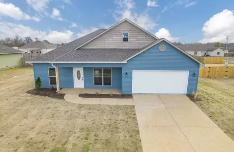 64 Olivewood Cv, Humboldt, TN 38343