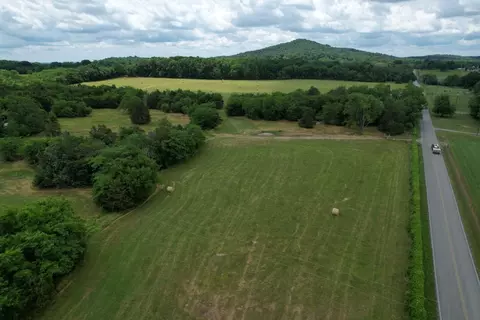 10629 Versailles Rd Tract 1, Rockvale, TN 37153