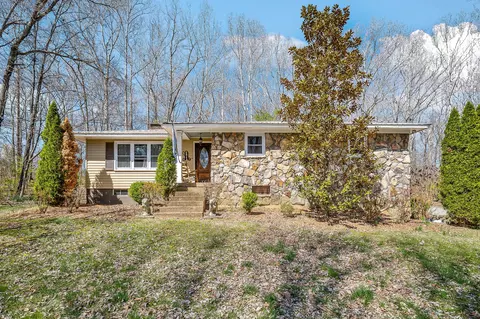 175 Adams Ln, Mcminnville, TN 37110