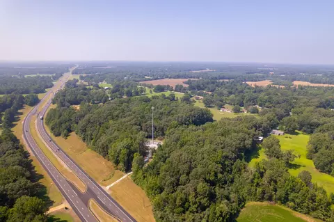 14 Gretchen Ln, Jackson, TN 38305
