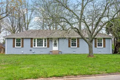 576 Orman Dr, Clarksville, TN 37042