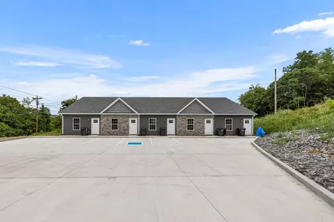95 Nest Ln, Hartsville, TN 37074