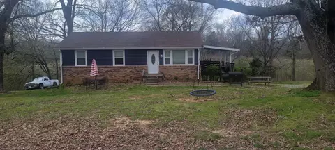 1761 Skelton Dr, Clarksville, TN 37040