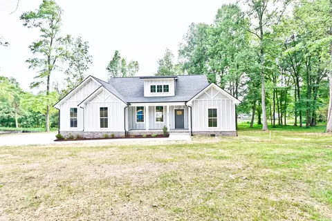 411 Spring Meadows Ln, Morrison, TN 37357 photo 2