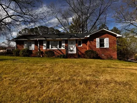 104 Oak Park, Winchester, TN 37398
