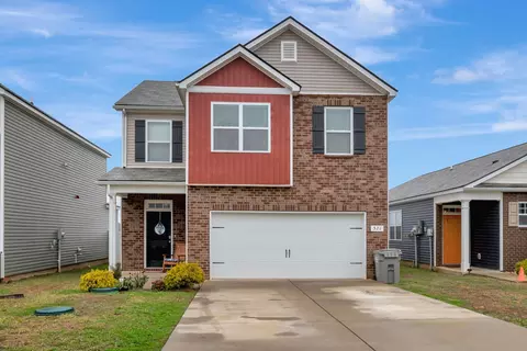 521 Spangler Ln, Ashland City, TN 37015