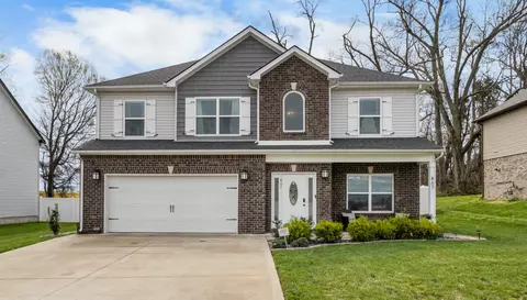 867 Terraceside Cir, Clarksville, TN 37040