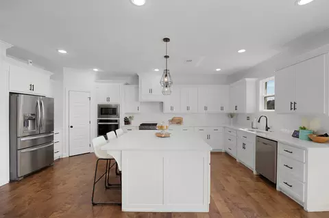 Kitchen - 72 Lancaster Cv, Jackson, TN 38305 photo 3 of 3