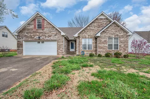3399 Poplar Hl, Clarksville, TN 37043