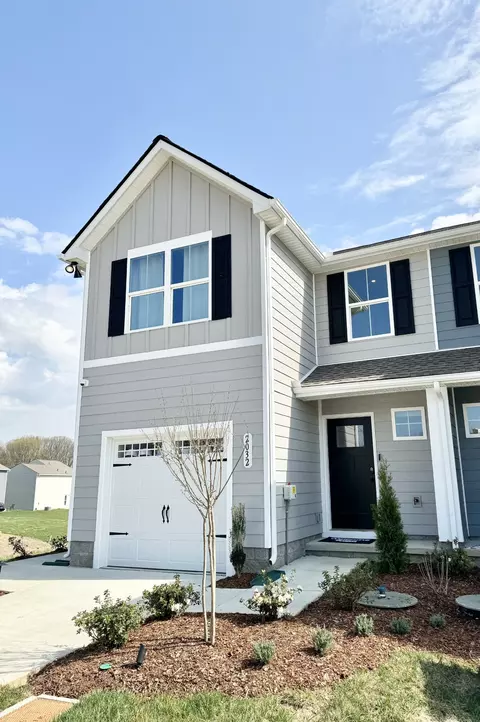 2032 Floating Leaf Ln, Goodlettsville, TN 37072