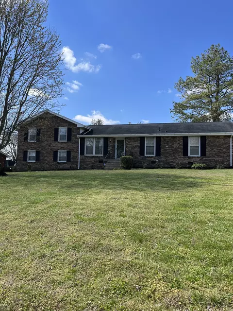 1230 Apache Ln, Madison, TN 37115