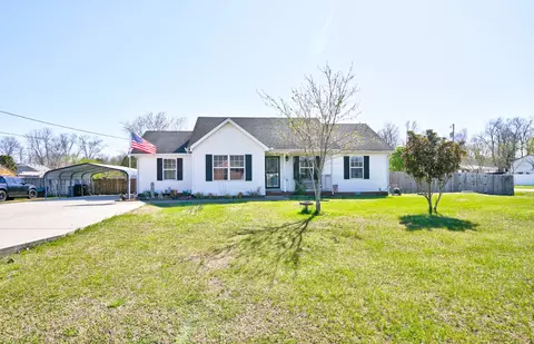 209 Long Creek Dr, Christiana, TN 37037