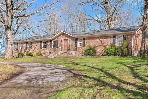 645 Ashwood Ave, Lewisburg, TN 37091