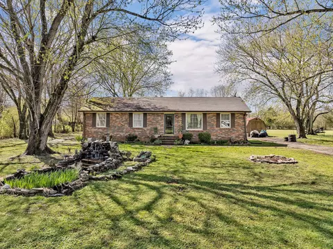 2080 Mann Rd, Lebanon, TN 37087