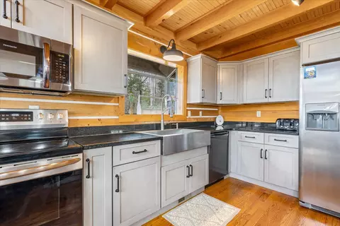 Kitchen - 237 Lewis Cir, Dover, TN 37058 photo 2 of 5