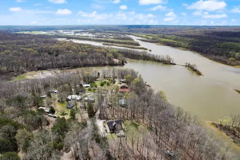 View/Area - 237 Lewis Cir, Dover, TN 37058 photo 3 of 6