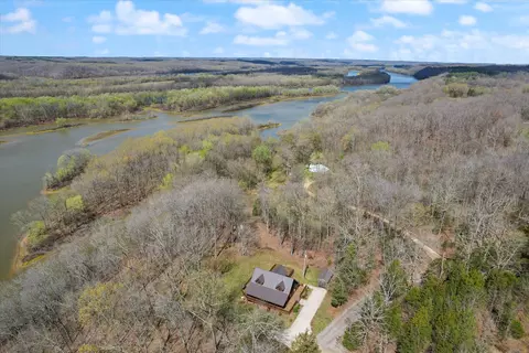 View/Area - 237 Lewis Cir, Dover, TN 37058 photo 2 of 6