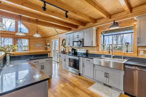 Kitchen - 237 Lewis Cir, Dover, TN 37058 photo 5 of 5