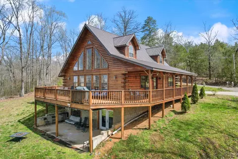 Exterior - 237 Lewis Cir, Dover, TN 37058 photo 9 of 14