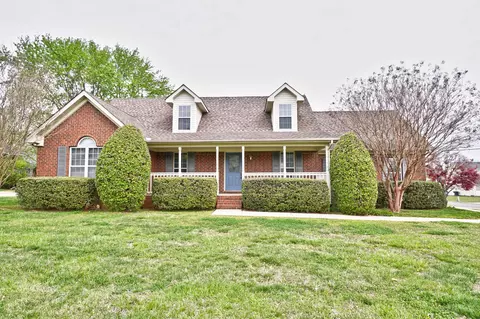 323 Kirtley Ct, Murfreesboro, TN 37130