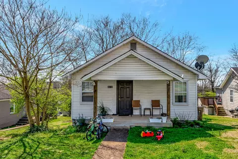3215 Lincoln Ave, Nashville, TN 37218