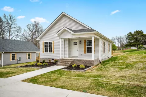 430 Needmore Rd, Mcminnville, TN 37110