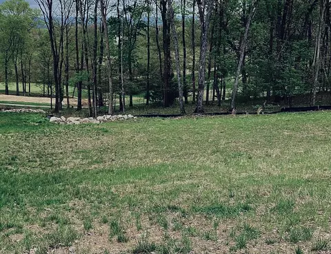 1154 Callaway Dr, Lebanon, TN 37087