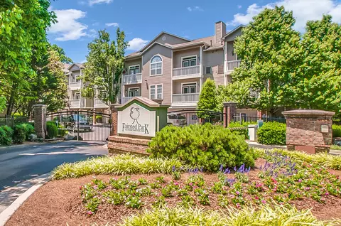2015 Stokes Ln, Nashville, TN 37215