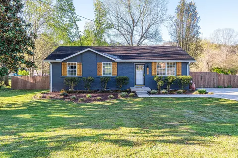 251 Garcia Dr, Pegram, TN 37143