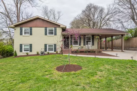 606 Mcmurray Dr, Nashville, TN 37211
