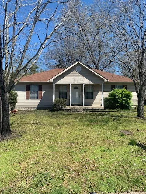 5009 Trailwater Dr, Antioch, TN 37013
