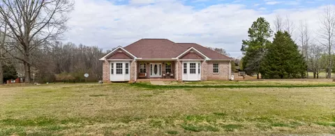 106 T Ct, Dover, TN 37058