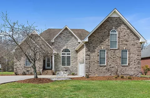 3010 Hollowfield Ln, Greenbrier, TN 37073