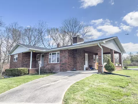 111 Gus Wallace Rd, Bumpus Mills, TN 37028