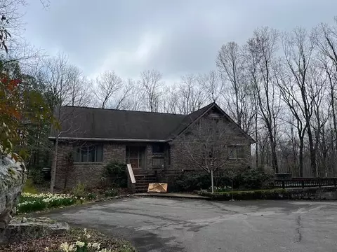 2706 Wilson Ave #1718, Walden, TN 37377