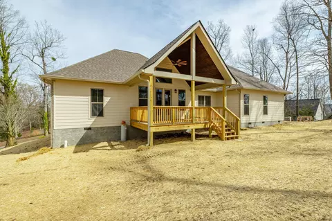 1084 Van Dell Dr, Rock Spring, GA 30739 photo 2
